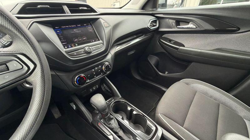 2023 Chevrolet TrailBlazer FWD LT