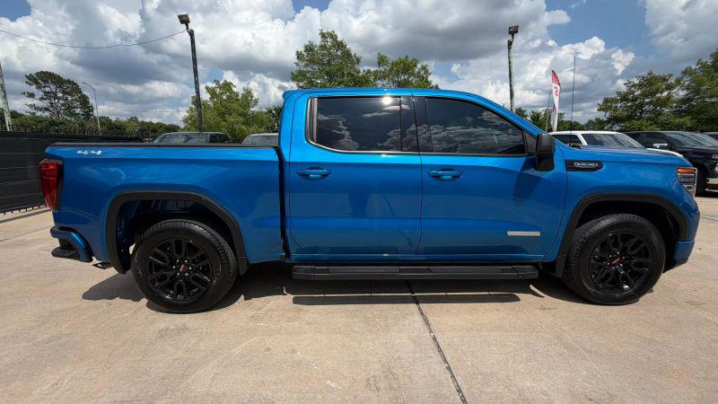 2023 GMC Sierra 1500 4WD Crew Cab Short Box Elevation with 3SB
