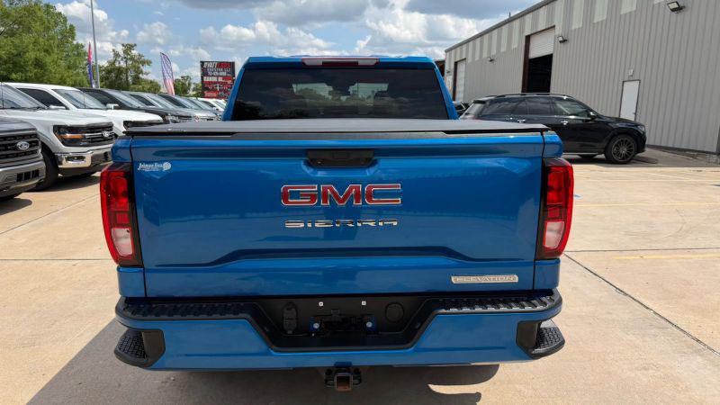 2023 GMC Sierra 1500 4WD Crew Cab Short Box Elevation with 3SB