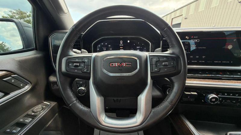 2023 GMC Sierra 1500 4WD Crew Cab Short Box Elevation with 3SB