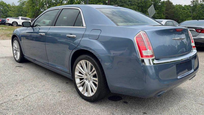 2011 Chrysler 300 300C