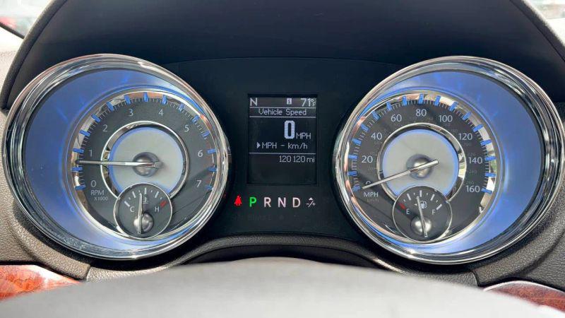 2011 Chrysler 300 300C
