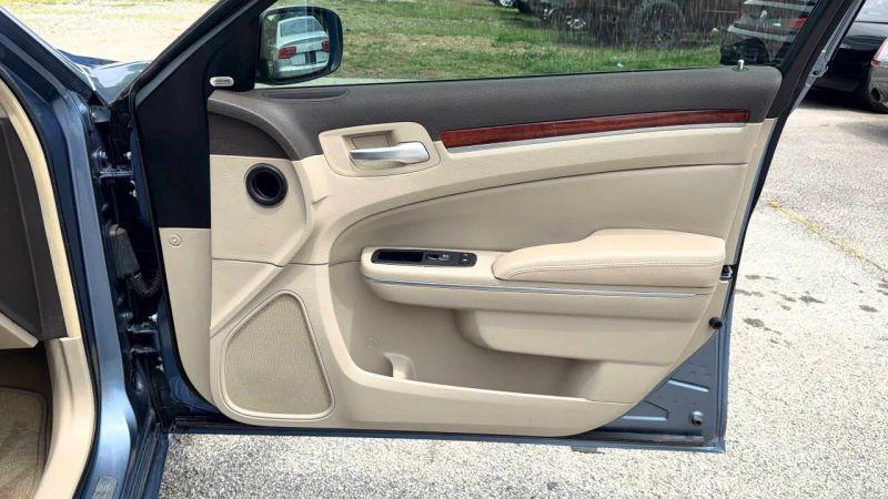 2011 Chrysler 300 300C