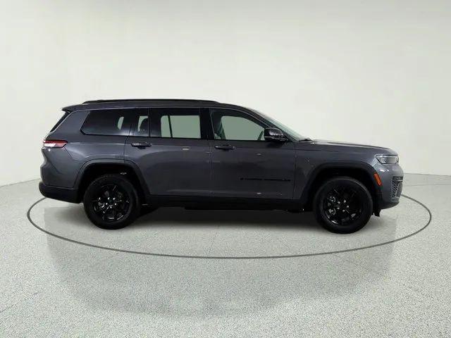 2026 Jeep Grand Cherokee L Altitude 4x4