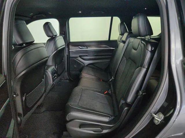 2026 Jeep Grand Cherokee L Altitude 4x4
