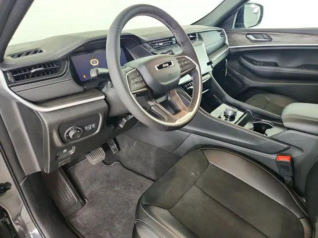 2026 Jeep Grand Cherokee L Altitude 4x4