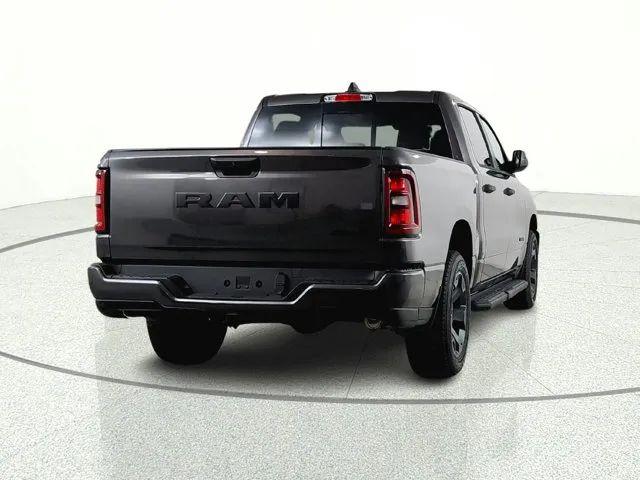 2026 Ram 1500 Express Crew Cab 4x4 5'7" Box