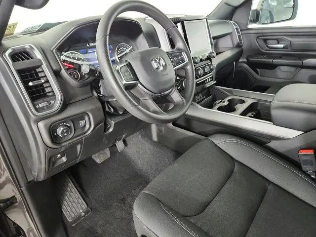 2026 Ram 1500 Express Crew Cab 4x4 5'7" Box