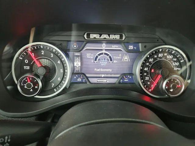 2026 Ram 1500 Express Crew Cab 4x4 5'7" Box