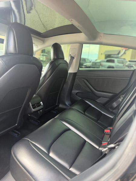 2022 Tesla Model 3 Long Range Dual Motor All-Wheel Drive