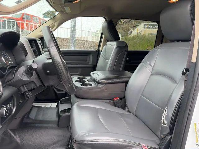 2019 Ram 2500 Tradesman Crew Cab 4x4 8' Box