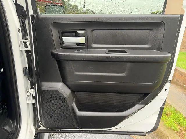 2019 Ram 2500 Tradesman Crew Cab 4x4 8' Box