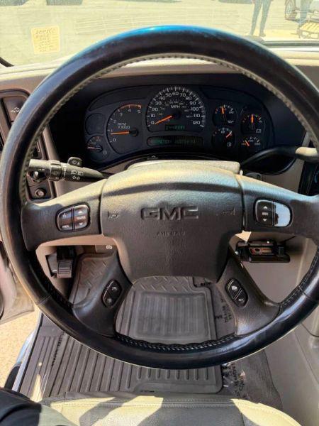 2003 GMC Sierra 2500HD SLT