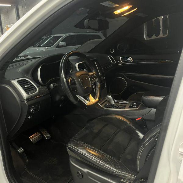 2016 Jeep Grand Cherokee SRT