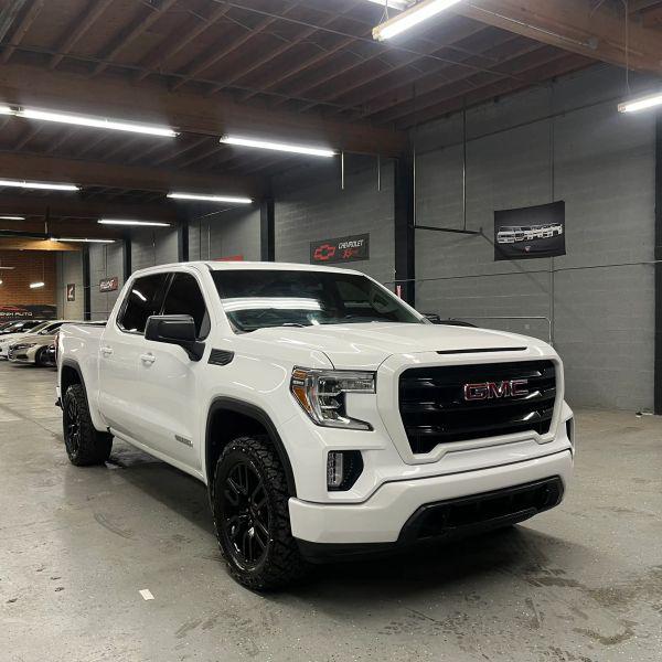 2020 GMC Sierra 1500 2WD Crew Cab Short Box Elevation