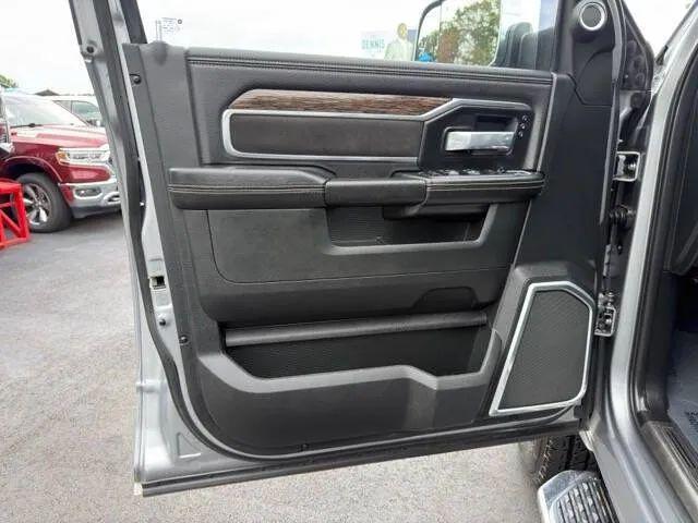2020 Jeep Ram 2500 Laramie Crew Cab 4x4 6'4" Box
