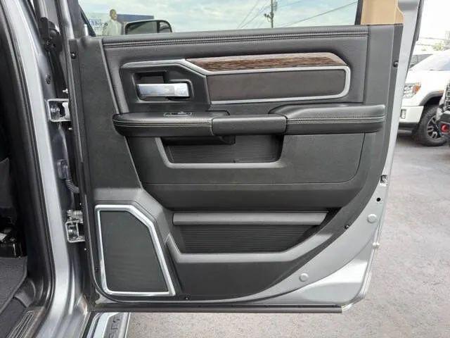 2020 Jeep Ram 2500 Laramie Crew Cab 4x4 6'4" Box