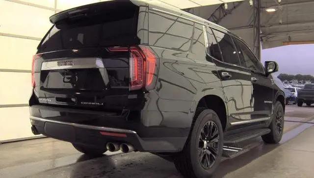2023 GMC Yukon 4WD Denali