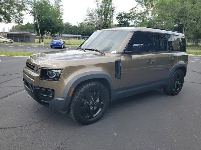 2023 Land Rover Defender 110 SE