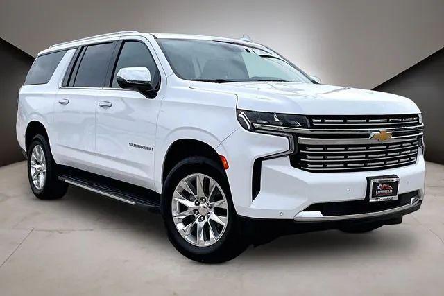 2023 Chevrolet Suburban 4WD Premier