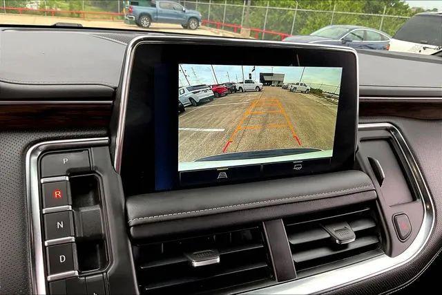 2023 Chevrolet Suburban 4WD Premier