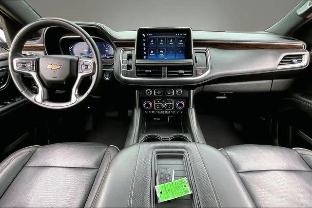 2023 Chevrolet Suburban 4WD Premier