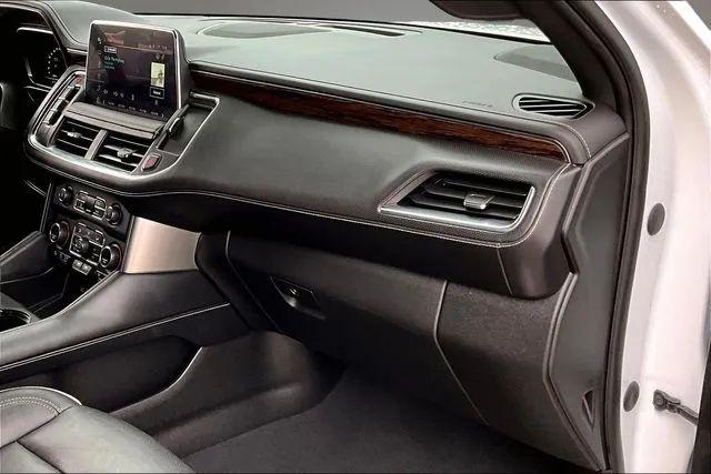 2023 Chevrolet Suburban 4WD Premier