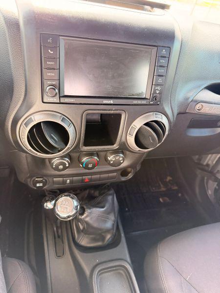 2013 Jeep Wrangler Unlimited Sport