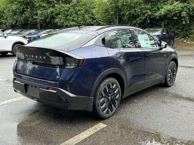 2026 Nissan LEAF PLATINUM+