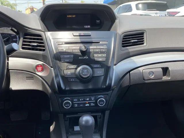 2018 Acura ILX Base