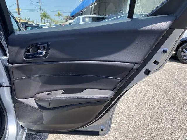 2018 Acura ILX Base