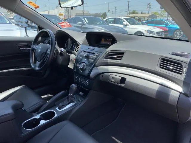2018 Acura ILX Base