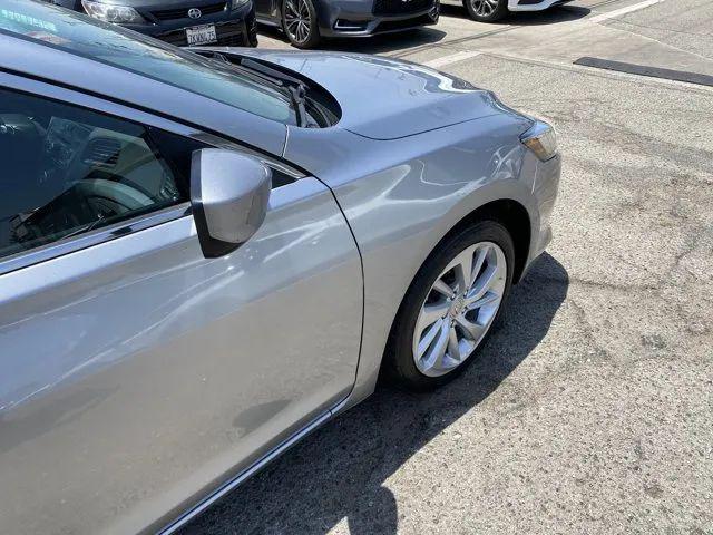 2018 Acura ILX Base