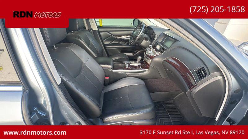 2018 INFINITI Q70 3.7 LUXE
