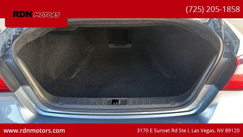 2018 INFINITI Q70 3.7 LUXE