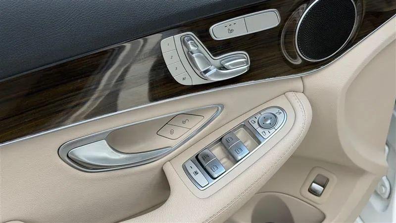 2019 Mercedes-Benz C-CLASS C 300 4MATIC