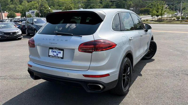2016 Porsche Cayenne Base