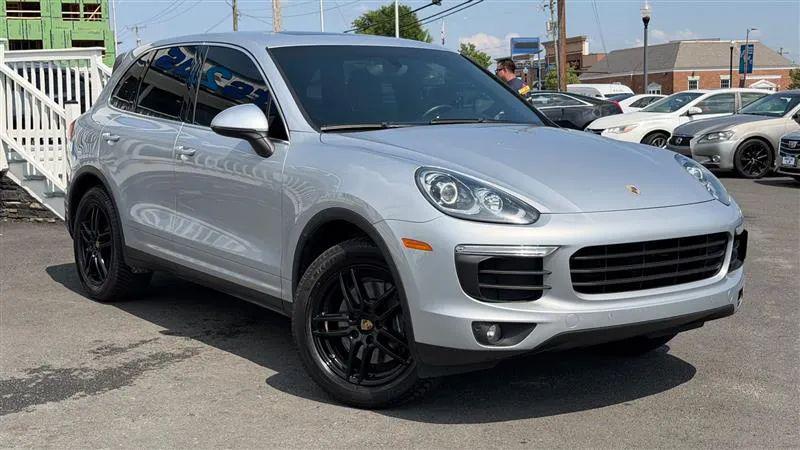 2016 Porsche Cayenne Base