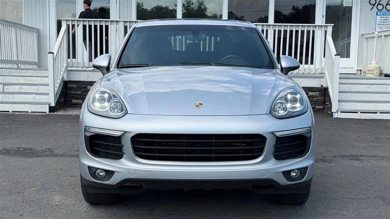 2016 Porsche Cayenne Base