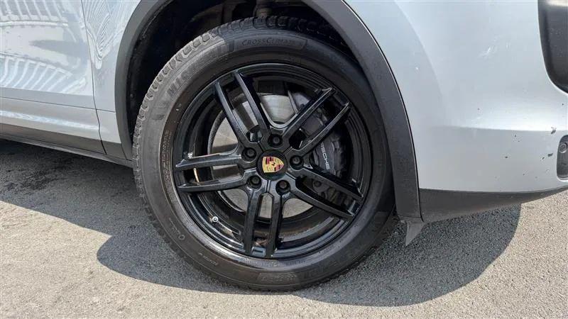 2016 Porsche Cayenne Base