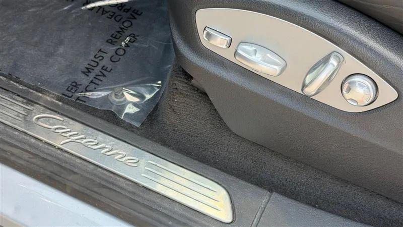 2016 Porsche Cayenne Base