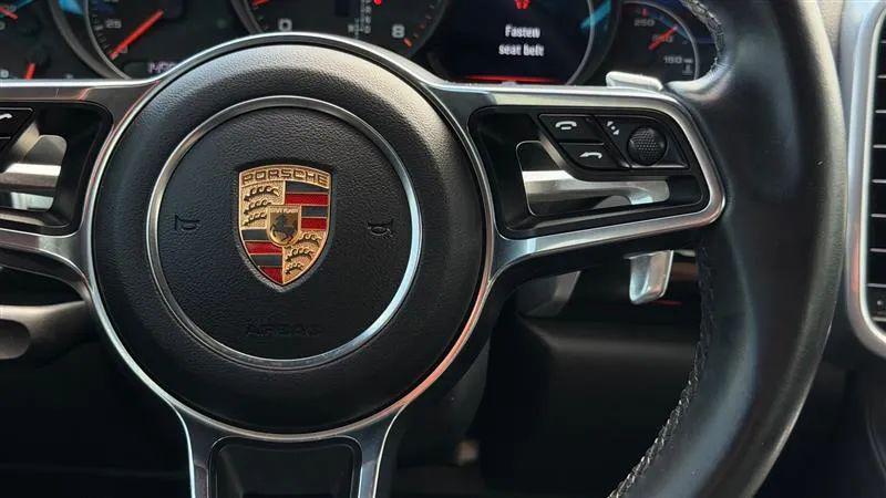 2016 Porsche Cayenne Base