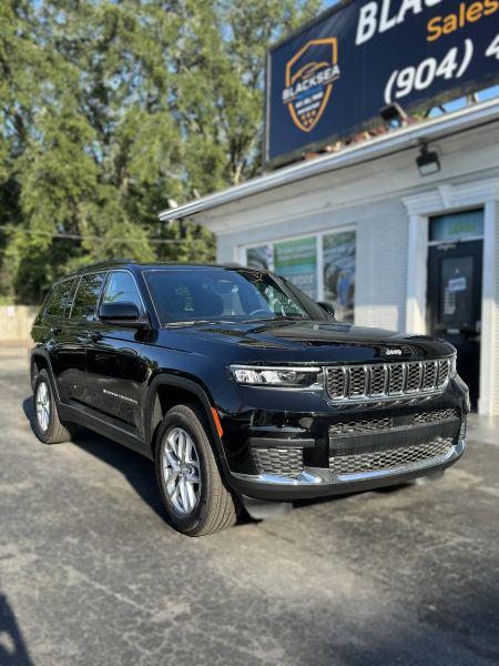 2025 Jeep Grand Cherokee L Laredo X 4x2
