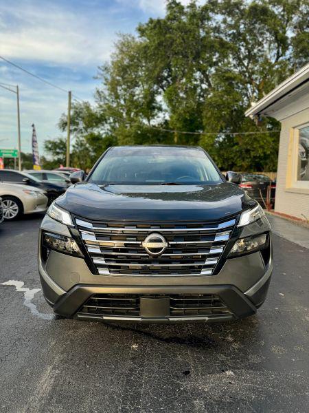 2024 Nissan Rogue SV FWD
