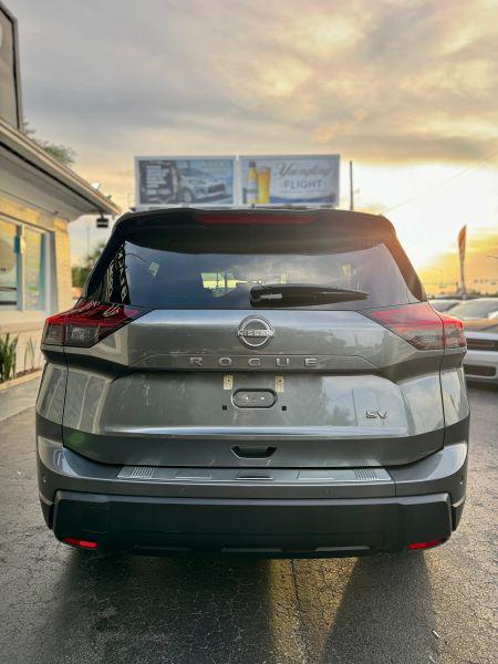 2024 Nissan Rogue SV FWD