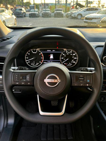 2024 Nissan Rogue SV FWD