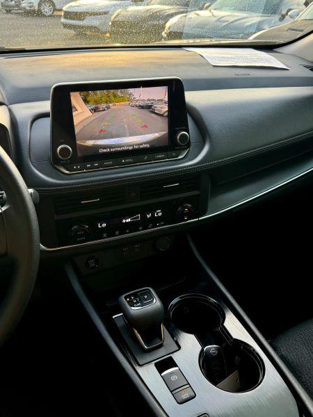 2024 Nissan Rogue SV FWD