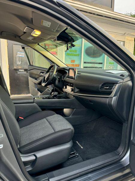 2024 Nissan Rogue SV FWD