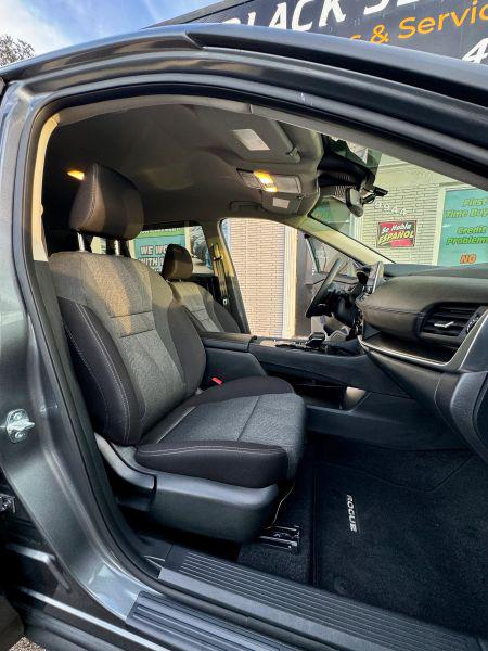 2024 Nissan Rogue SV FWD