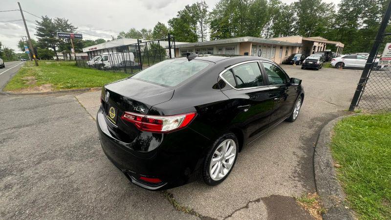 2018 Acura ILX Base
